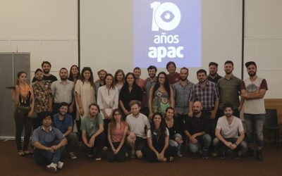 Asamblea anual, entrega de certificados y brindis