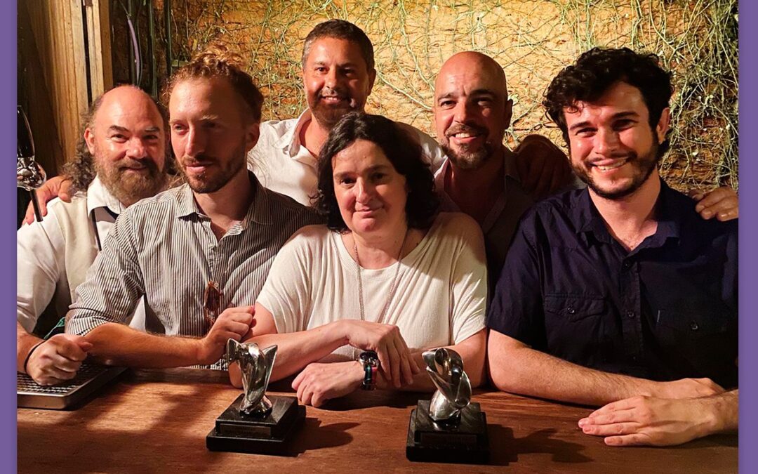 Premio de Honor CAIC a Paola Suárez